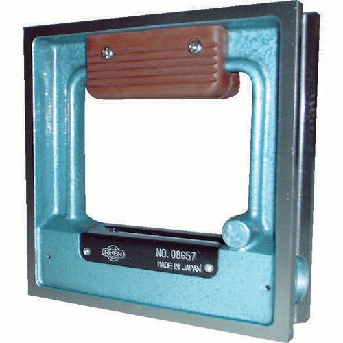 角型精密水準器 A級 寸法150X150