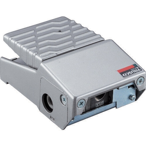 足踏み切替え弁 ポート3