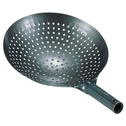 鉄 穴明北京鍋 30cm