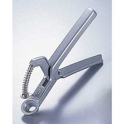 WM アルミオリーブ芯抜き 4040