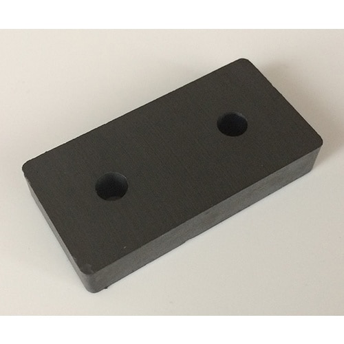 51ー313 フェライト磁石 穴アキ