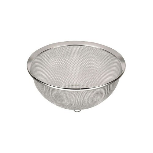 日本製のザル 18cm