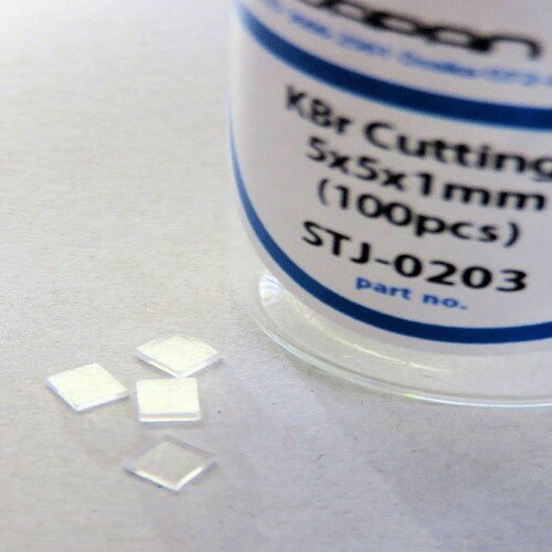KBr Cuttings STJ−0203