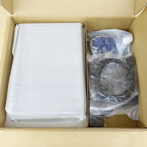 フルHD10.1インチモニター