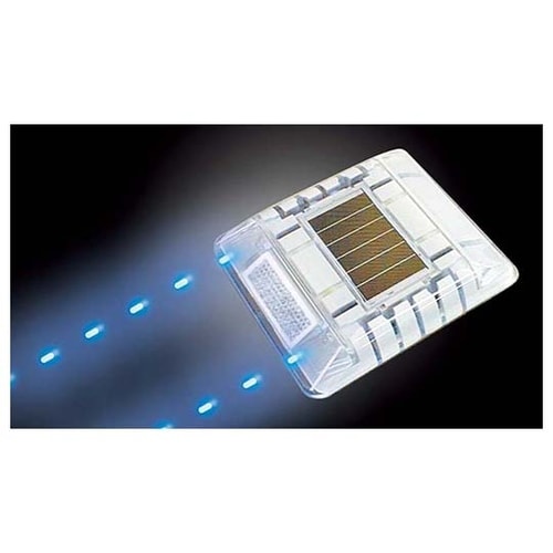 LE−260 B2 ソーラー式縁石鋲