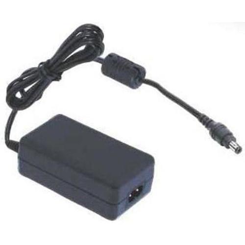 AKA−12030 ACアダプター