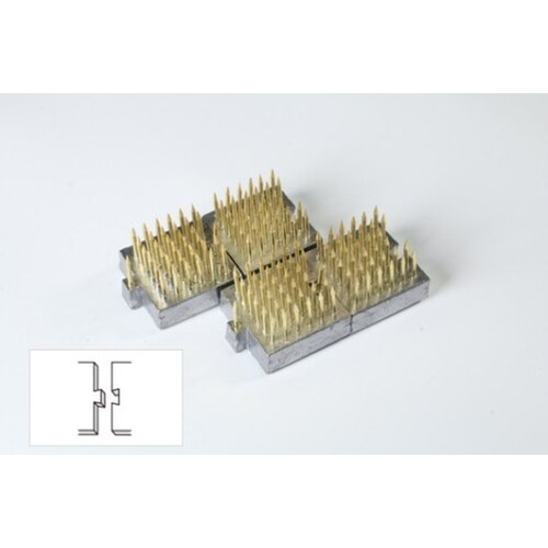 #221 ツナギ小 箱 真鍮針