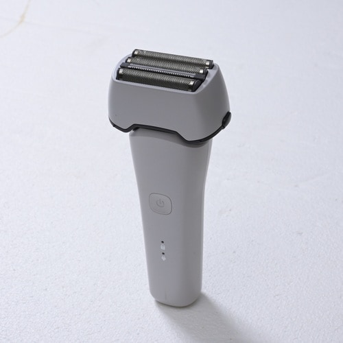 充電シェーバー4枚刃