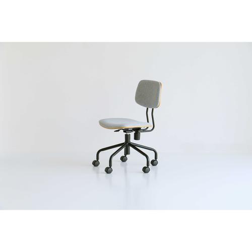 aven オフィスチェア ライトグレー