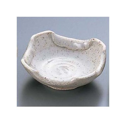 石焼白折り込灰皿 T03−72