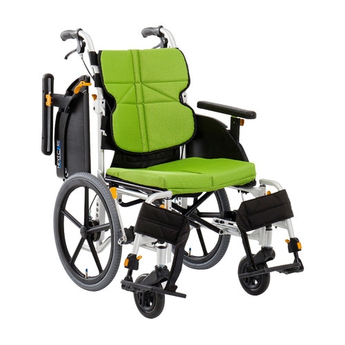 介助式車いすNEXT−61B ライトグリーン