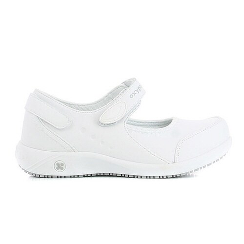 オキシパス 白22.5cmから23.5cm女性