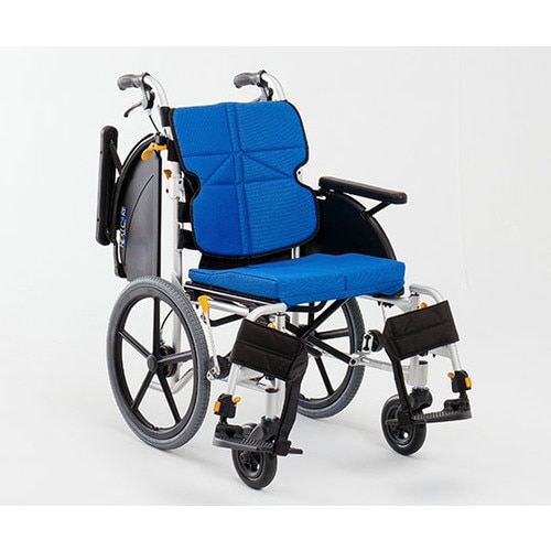ネクストコア・マルチ 介助型車いす
