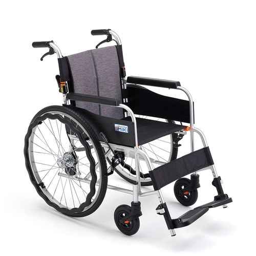 サニタリー車いす