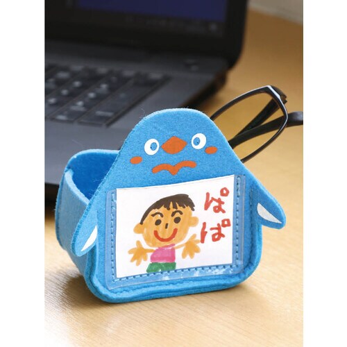 フェルトペンギン小物入れ