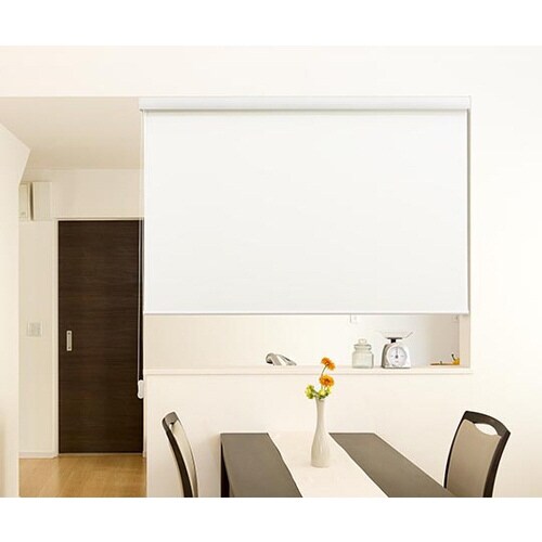 L3561 ロールスクリーン 防炎