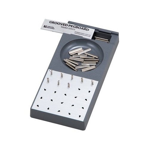12−3010 グループ・ペグボード