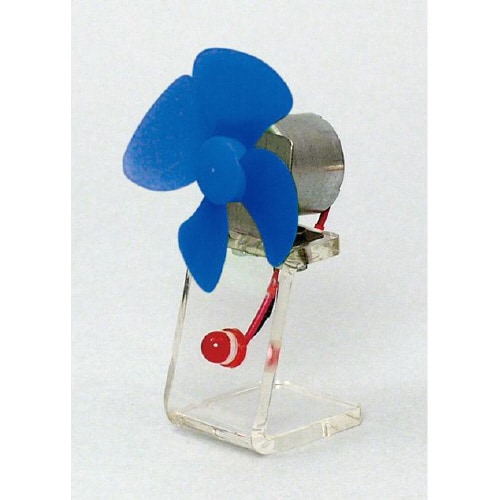 小型風力発電機