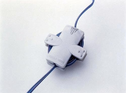 からまないイヤホンホルダー