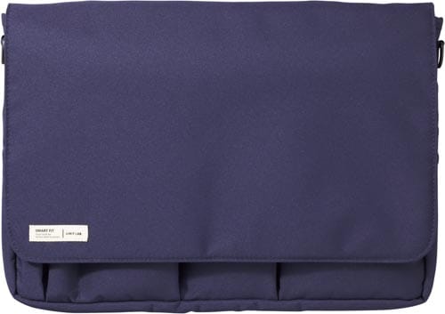 キャリングポーチ A4 ネイビー