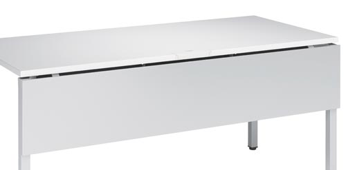 デルフィ2専用フロント幕板 幅1600