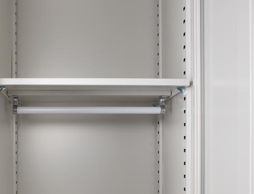 棚の位置が変えられるロッカー棚板専用ハンガーW