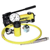 エナパック ENERPAC 単動シリンダ・プラスチックポンプセット シリンダ能力100kN ストローク55mm