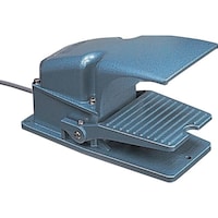 ���ۓd�Ɓ@���ۓd�Ɓ@�t�b�g�X�C�b�`�@�h���^�C�v