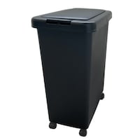 サンコープラスチック ゴミ箱 キッチン スリムプッシュ 30L キャスター付き ブラック ※2個以上から注文可能(販売価格は1個単位の価格)