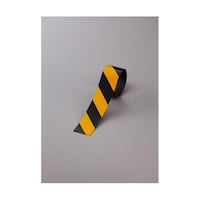 日本緑十字社 マグネットシート 反射タイプ 黄/黒 マグネ50HTR 50mm幅×1M 312217