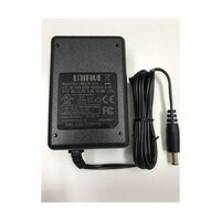 ACアダプター UN3181512 PL03B
