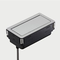 石黒製作所 プラパート フラットプッシュコンセント シルバー 電源2口/LAN1口/USB1口 G2012E1C1US 1個