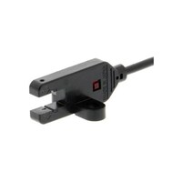 オムロン 光電センサ T型 検出範囲 5 mm EESX772R