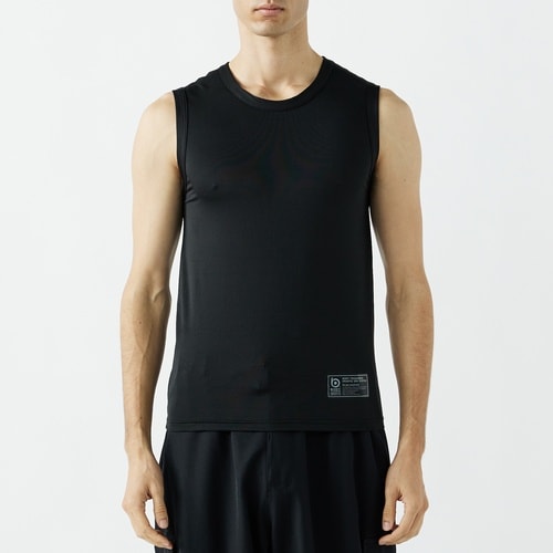 クルーネックシャツ