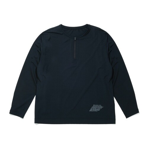 クルーネックシャツ