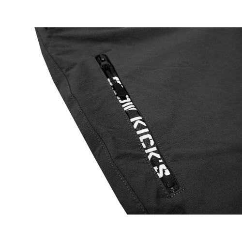 ジップアップパンツ