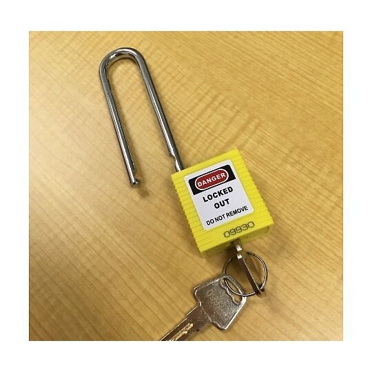 14665−1パドロック(黄) 吊