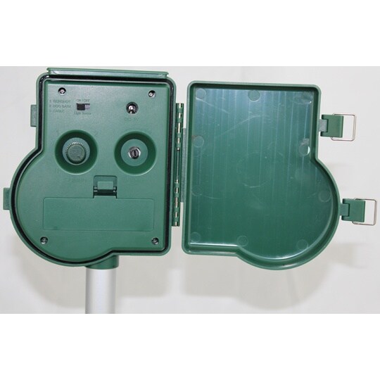 害鳥害獣撃退器 ソーラー充電式 SLI