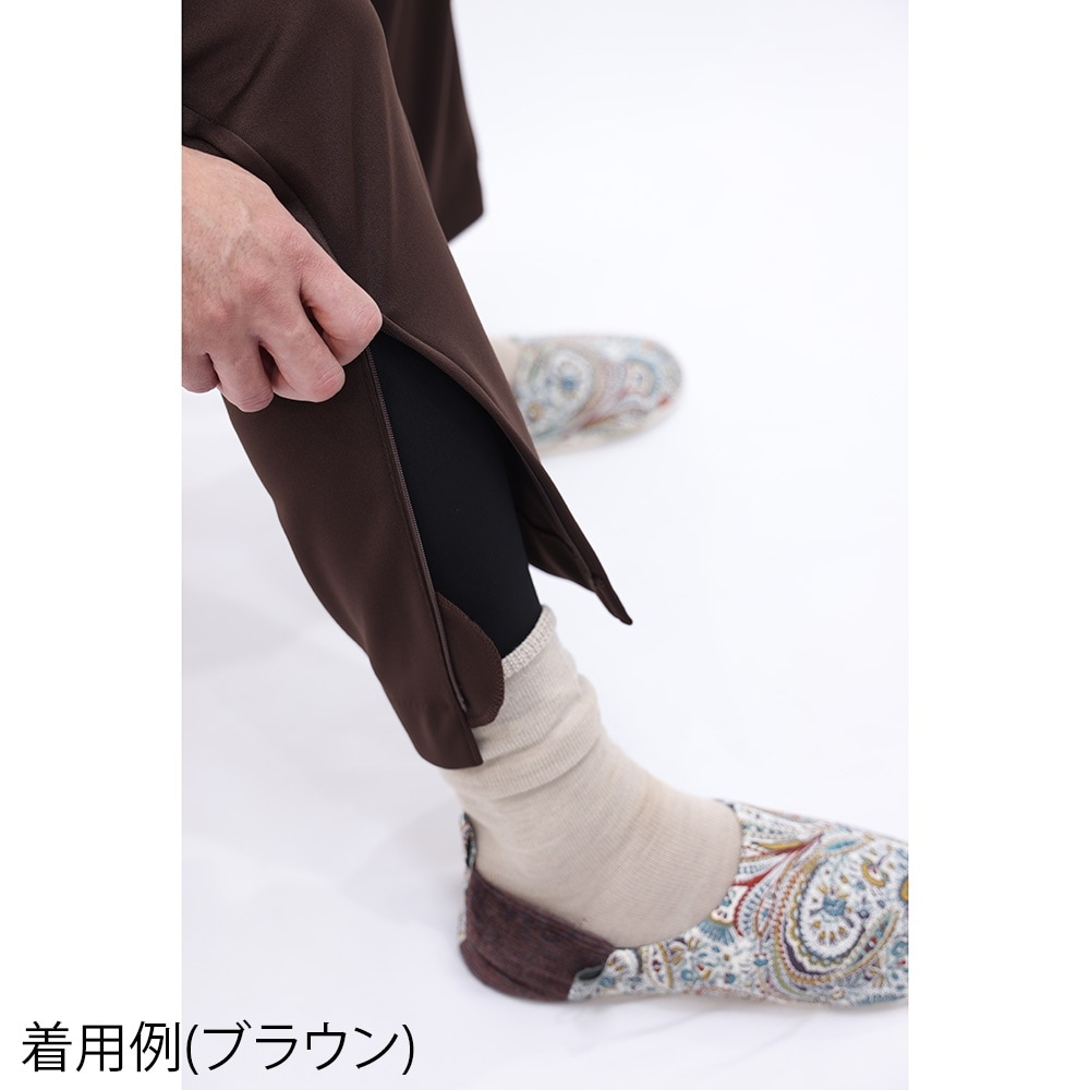 両脇逆開ファスナーパンツ ブラック M