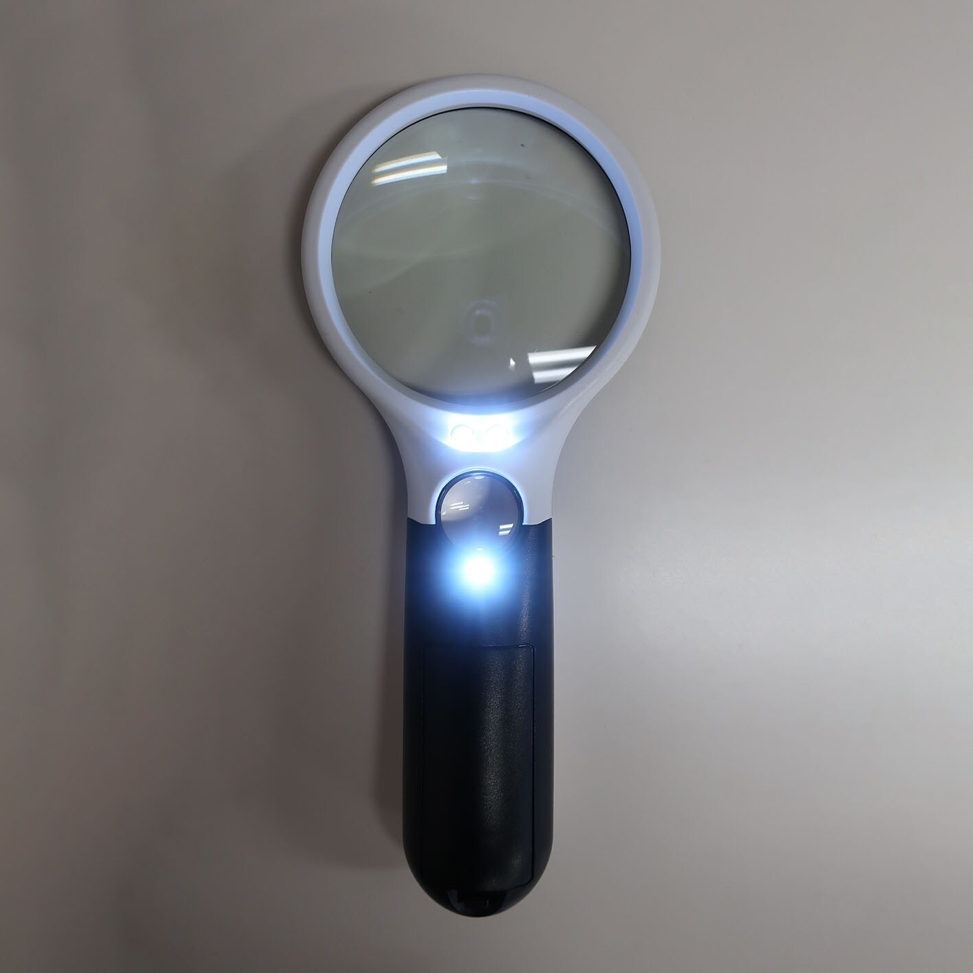 ルーペ(LEDライト付) EA756MH−1