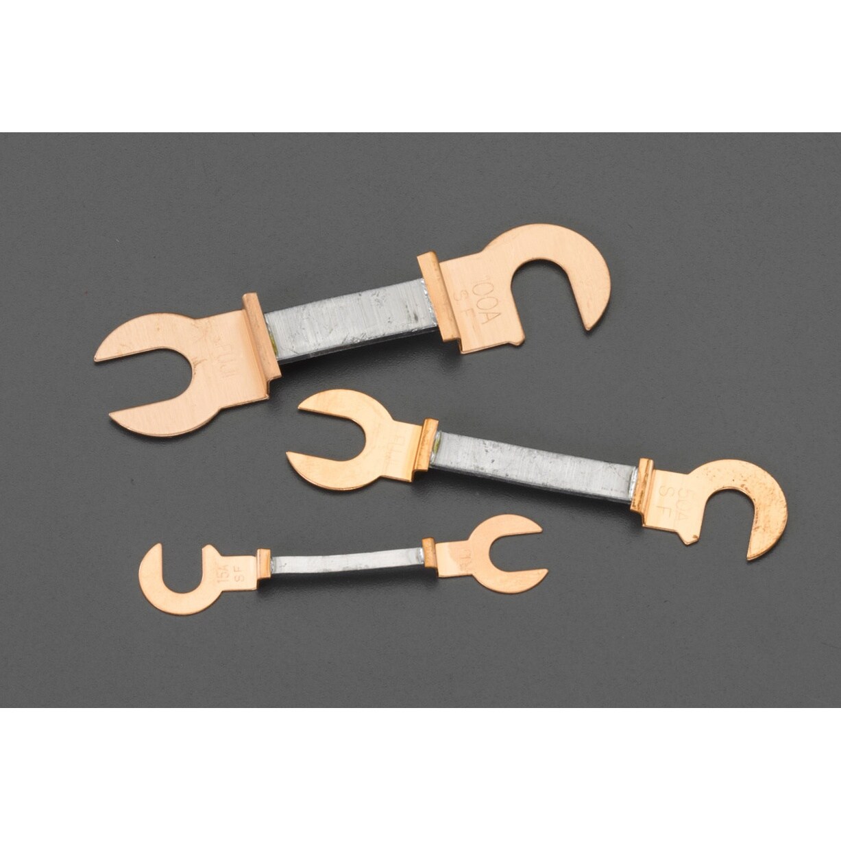 銅つめ付ヒューズセット EA758ZP