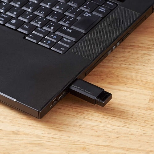 1TBポータブルSSD EA759GW−44B