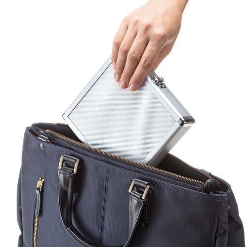 USBメモリケース EA759Z−126A