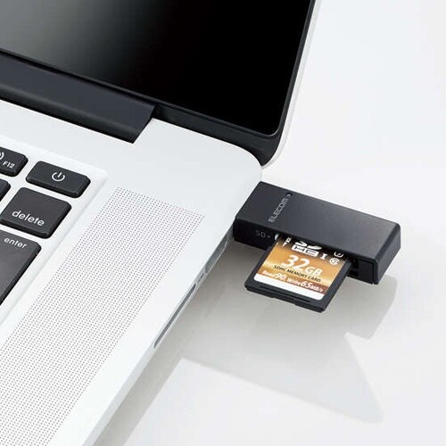 メモリカードリーダ EA764A−27G