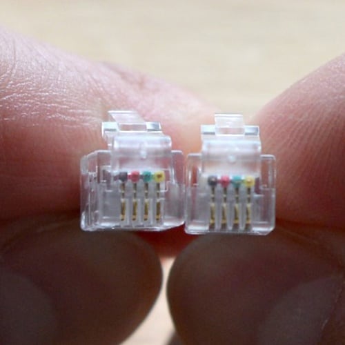 受話器用カールコード EA764CC−7