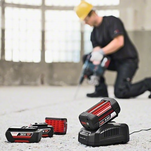 充電器 EA813B−3