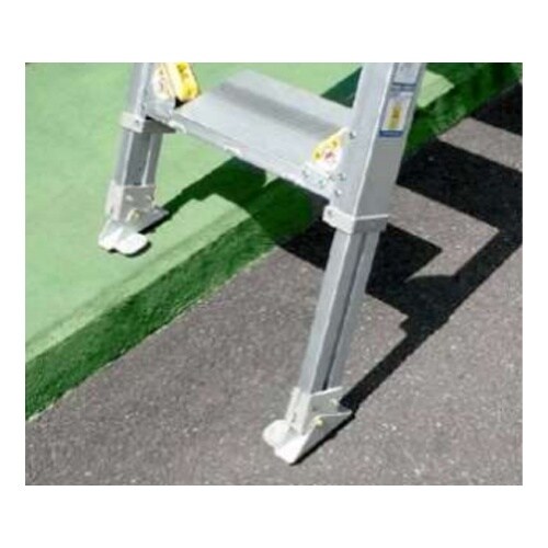 トラック昇降タラップ(アルミ製) EA902XD