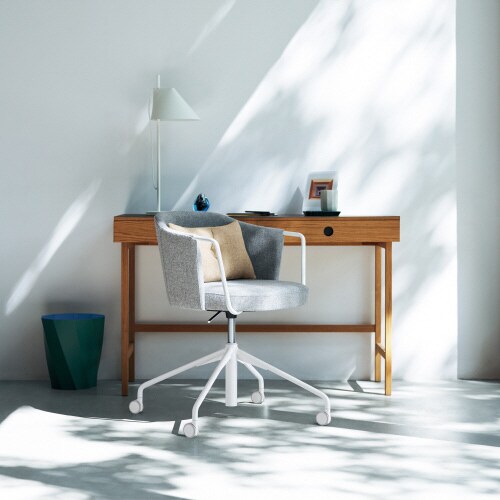 ミドルハイスツール コーデ 固定脚(座回転)