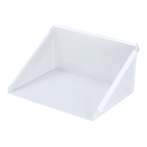 プラスクリーン