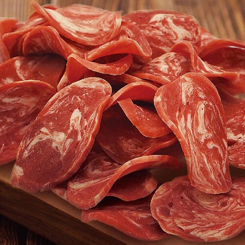 ビーフを味わう生ハムサラミ